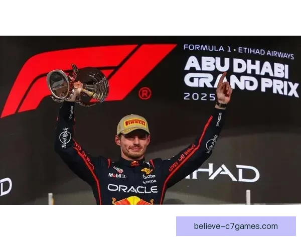 F1赛季最新动态：梅赛德斯车队与红牛争锋引发激烈讨论