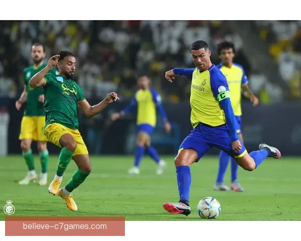 C罗率领利雅得胜利逆转夺冠刷新联赛纪录引爆全场欢呼再创历史高潮