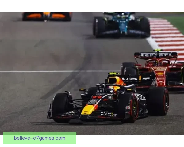 F1赛季变动不断 多支车队争夺总冠军激战正酣