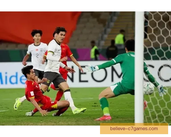 国足备战世界杯预选赛全力冲刺主帅强调团队信心冲击历史最佳战绩