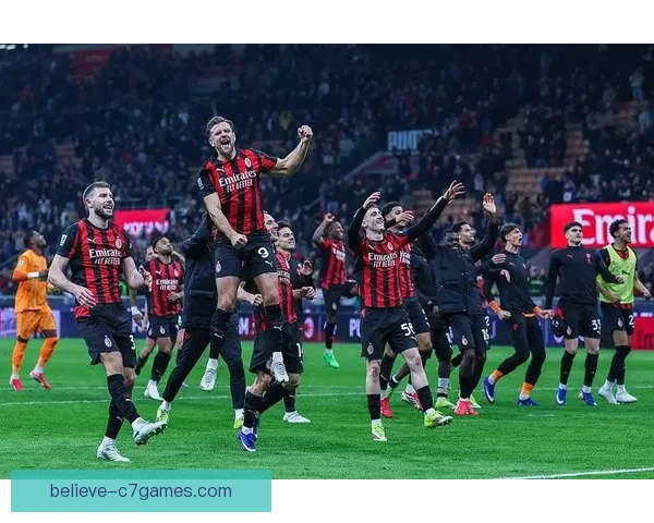 AC米兰俱乐部球星亮相国际网球赛场引发球迷热议 AC米兰俱乐部球星亮相国际网球赛场引发球迷热议