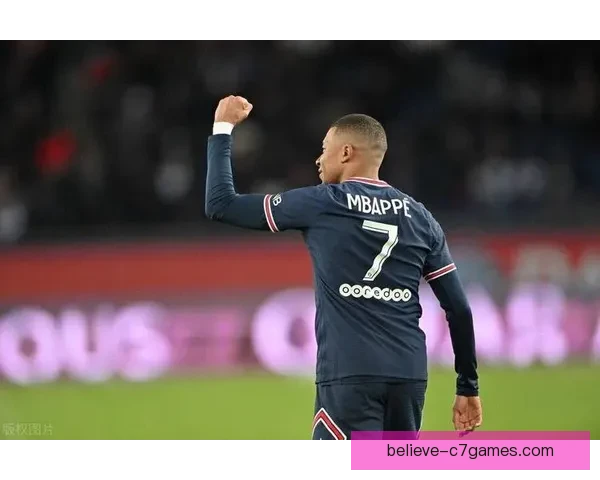 布莱克浦俱乐部最新动态引发球迷热议战绩与未来展望分析 布莱克浦俱乐部最新动态引发球迷热议战绩与未来展望分析