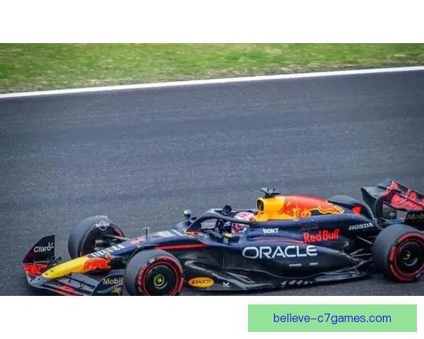 梅赛德斯与红牛争夺赛季冠军 F1赛场风云再起